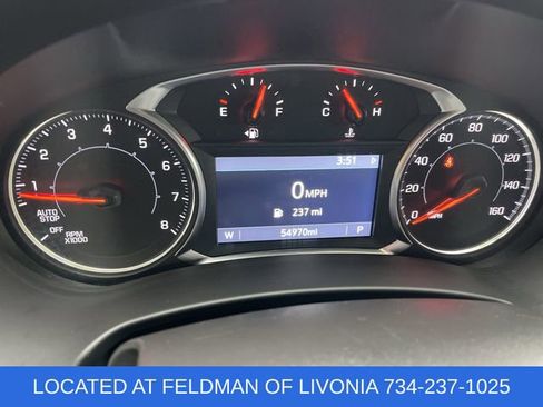 Used 2024 GMC Terrain SLT image 12