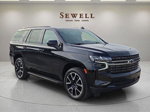 Used 2021 Chevrolet Tahoe RST w/ Rear Media and Nav Package AWD/4WD image 6