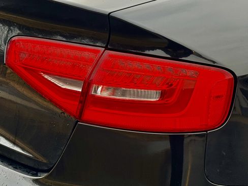 Used 2013 Audi S4 Prestige image 33