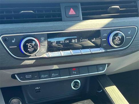 Used 2023 Audi A4 2.0T Premium Plus image 31