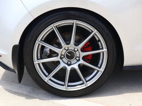 Used 2015 Volkswagen GTI S FWD image 8