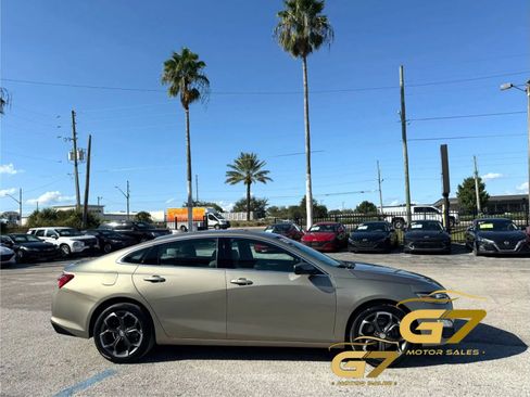 Used 2022 Chevrolet Malibu LT FWD image 4