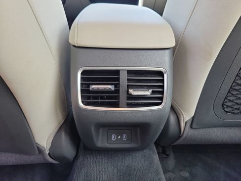 Used 2025 Hyundai Sonata SEL FWD image 11