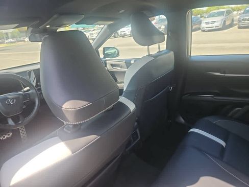 Used 2026 Toyota Camry SE FWD image 11