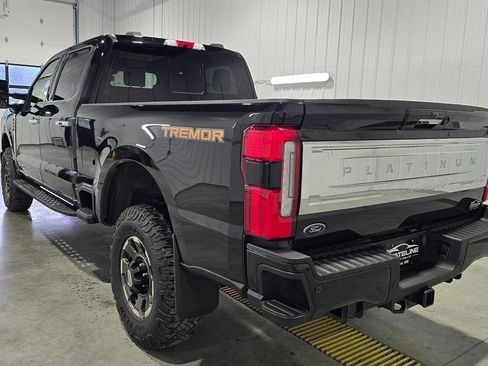 Used 2023 Ford F250 Platinum w/ Tremor Off-Road Package AWD/4WD image 6