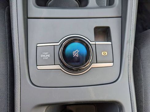Certified 2026 Volkswagen Tiguan S FWD image 23