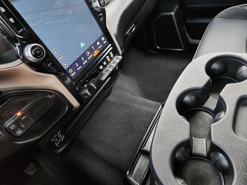 Used 2024 RAM 2500 Laramie w/ Safety Group image 20