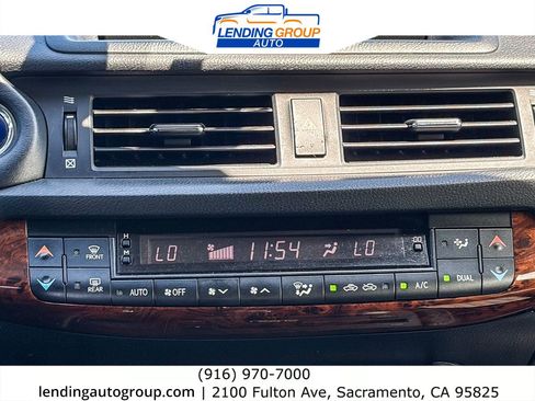 Used 2012 Lexus CT 200h Premium FWD image 12