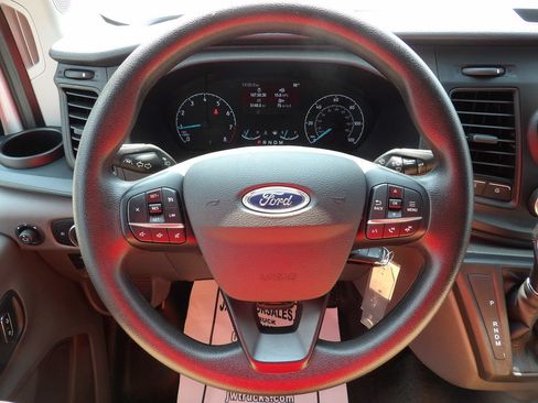 Used 2025 Ford Transit 250 Low Roof w/ Exterior Upgrade Package RWD image 20