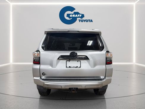 Used 2021 Toyota 4Runner TRD Off-Road Premium w/ Moonroof Package AWD/4WD image 6