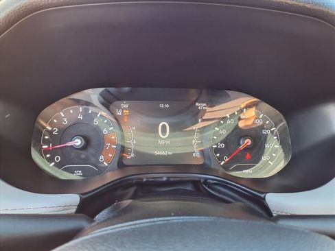 Used 2023 Jeep Compass Limited image 14