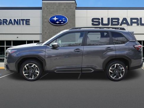 Used 2025 Subaru Forester Limited AWD/4WD image 7