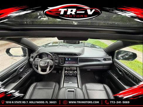 Used 2021 GMC Yukon XL Denali AWD/4WD image 12