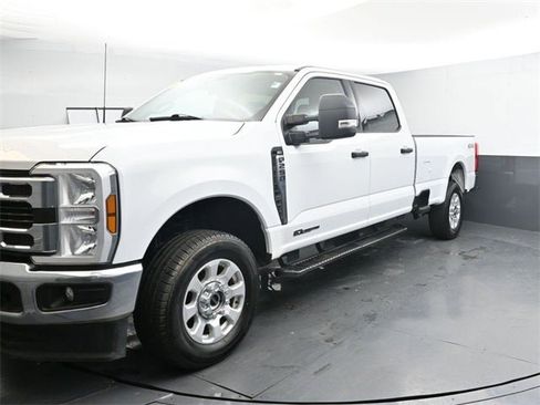 Used 2024 Ford F250 XLT image 7