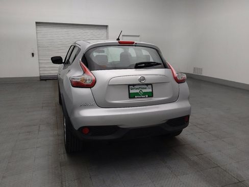 Used 2016 Nissan Juke S FWD image 6