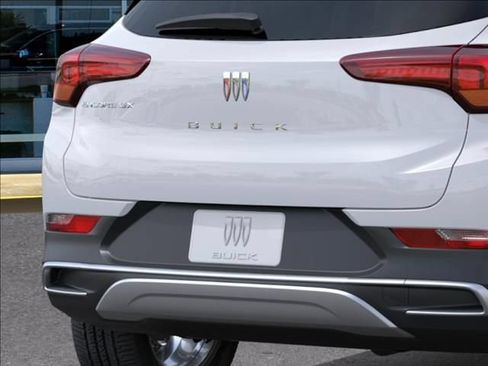 New 2026 Buick Encore GX Preferred FWD image 14