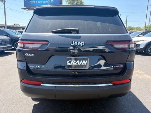 Used 2023 Jeep Grand Cherokee L Limited AWD/4WD image 6