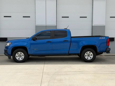 Used 2018 Chevrolet Colorado Z71 AWD/4WD image 3