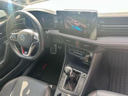 Certified 2025 Volkswagen Jetta GLI Autobahn image 37