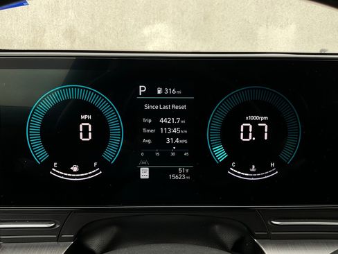 Used 2025 Hyundai Kona SEL image 39