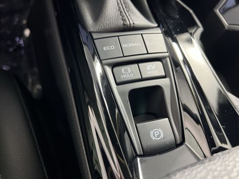 Used 2026 Toyota Camry XSE w/ Premium Plus Package FWD image 34
