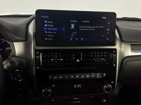 Used 2023 Lexus GX 460 Premium image 15