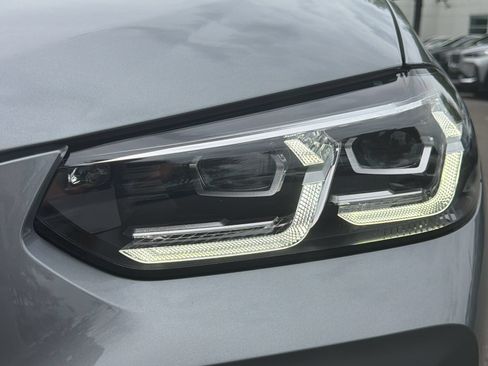 Used 2023 BMW X3 xDrive30i w/ Premium Package AWD/4WD image 12