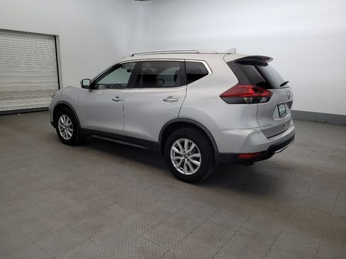 Used 2018 Nissan Rogue SV AWD/4WD image 3