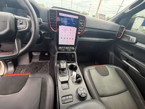 Used 2025 Ford Ranger Raptor AWD/4WD image 19