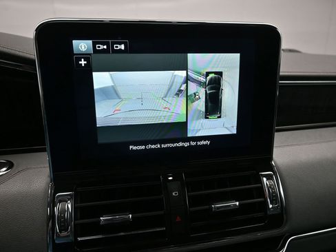 Used 2018 Lincoln Navigator Reserve w/ Technology Package image 3