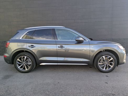 Used 2022 Audi Q5 2.0T Premium Plus image 4