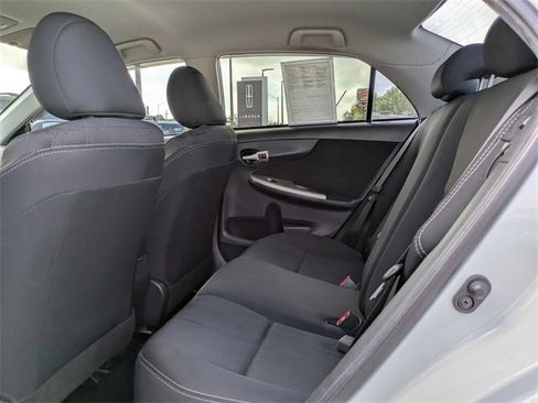 Used 2012 Toyota Corolla S image 13