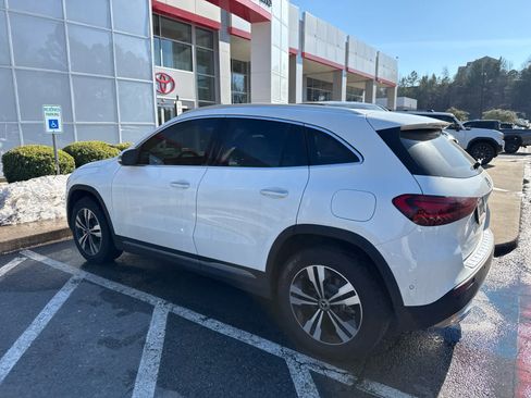 Used 2026 Mercedes-Benz GLA 250 4MATIC image 4