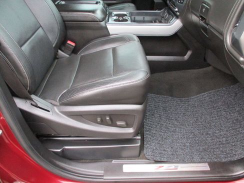 Used 2015 Chevrolet Silverado 2500 LTZ w/ Duramax Plus Package image 33