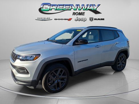 New 2026 Jeep Compass Latitude w/ Sun and Sound Group AWD/4WD image 4
