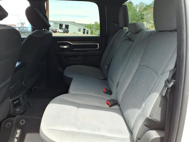 Used 2024 RAM 2500 Big Horn AWD/4WD image 16