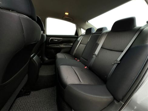 Used 2016 Nissan Altima 2.5 SR FWD image 10