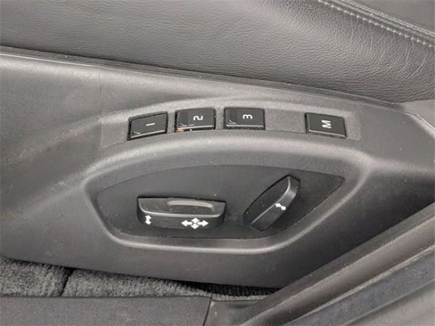 Used 2016 Volvo S60 T5 Inscription Platinum image 14