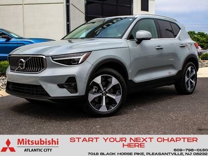 Used 2024 Volvo XC40 B5 Plus w/ Protection Package Premier