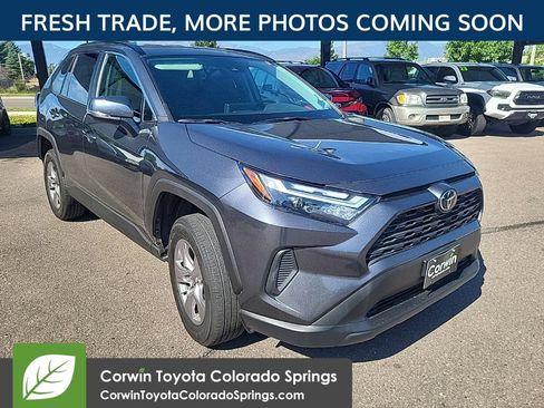 Used 2025 Toyota RAV4 XLE AWD/4WD image 1