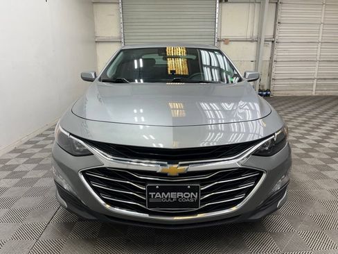 Used 2025 Chevrolet Malibu LT FWD image 4