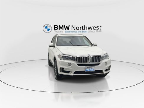 Used 2018 BMW X5 xDrive35i w/ M Sport Package AWD/4WD image 7