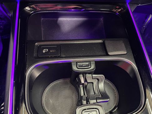 Used 2021 Mercedes-Benz GLA 250 w/ Premium Package image 18