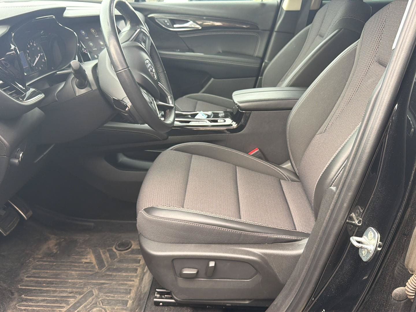 Used 2022 Buick Envision Preferred FWD image 5