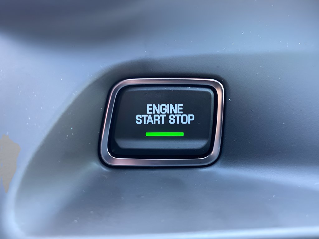 Used 2022 Chevrolet Camaro SS RWD image 20