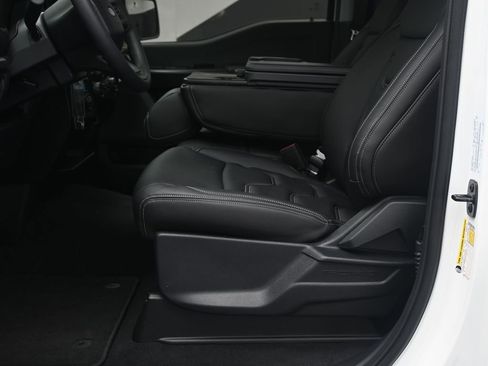 New 2025 Ford F150 XL w/ Equipment Group 103A High image 10