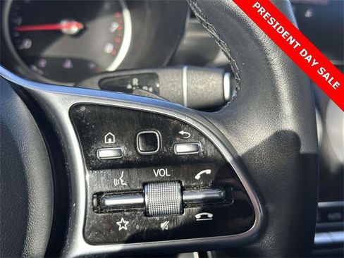 Certified 2022 Mercedes-Benz GLC 300 4MATIC image 30