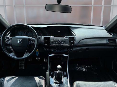 Used 2017 Honda Accord Sport Special Edition image 23