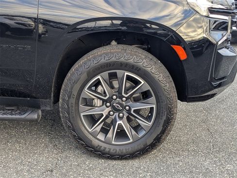 Used 2023 Chevrolet Tahoe Z71 w/ Luxury Package image 11