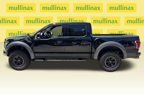 Used 2018 Ford F150 Raptor w/ Equipment Group 802A Luxury AWD/4WD image 12